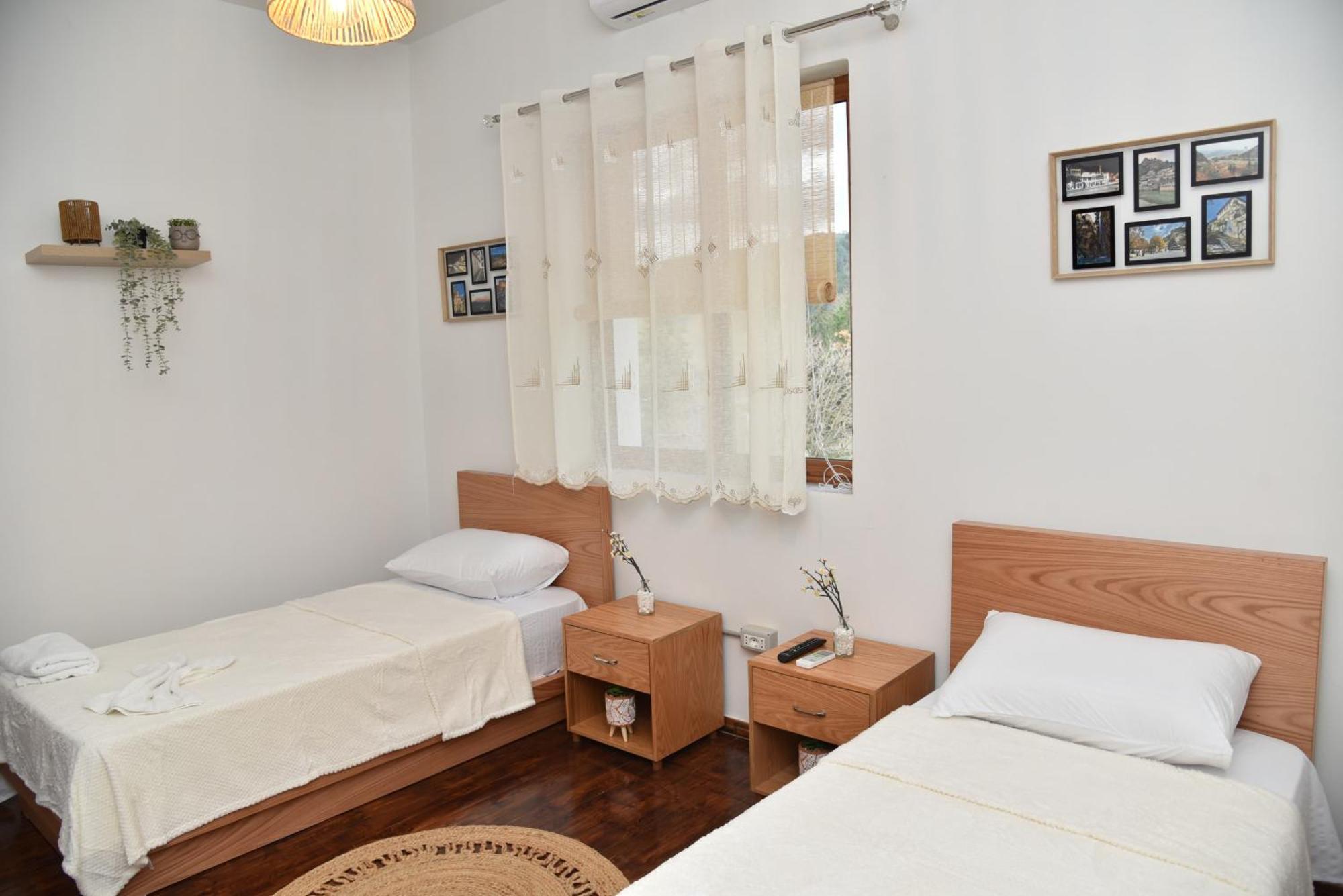 Woodland Apartment Берат Екстериор снимка