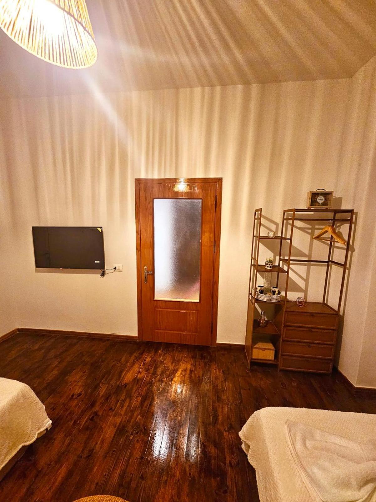 Woodland Apartment Берат Стая снимка